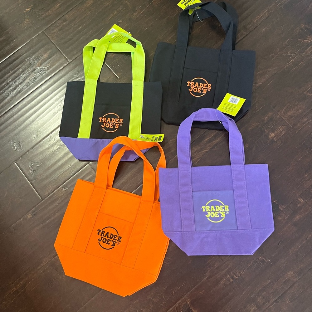 Trader Joe's Colorful Tote Bag Set set of 4